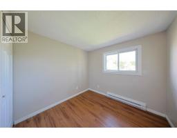 253 Hampton Avenue, Sarnia, ON N7S4Z2 Photo 17