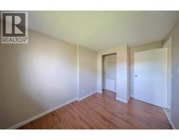 253 Hampton Avenue, Sarnia, ON N7S4Z2 Photo 22