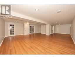 13 Fieldcrest Avenue, Ottawa, ON K2J4W7 Photo 24