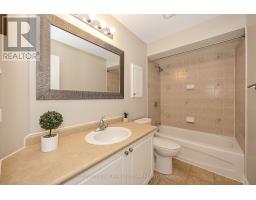 13 Fieldcrest Avenue, Ottawa, ON K2J4W7 Photo 21