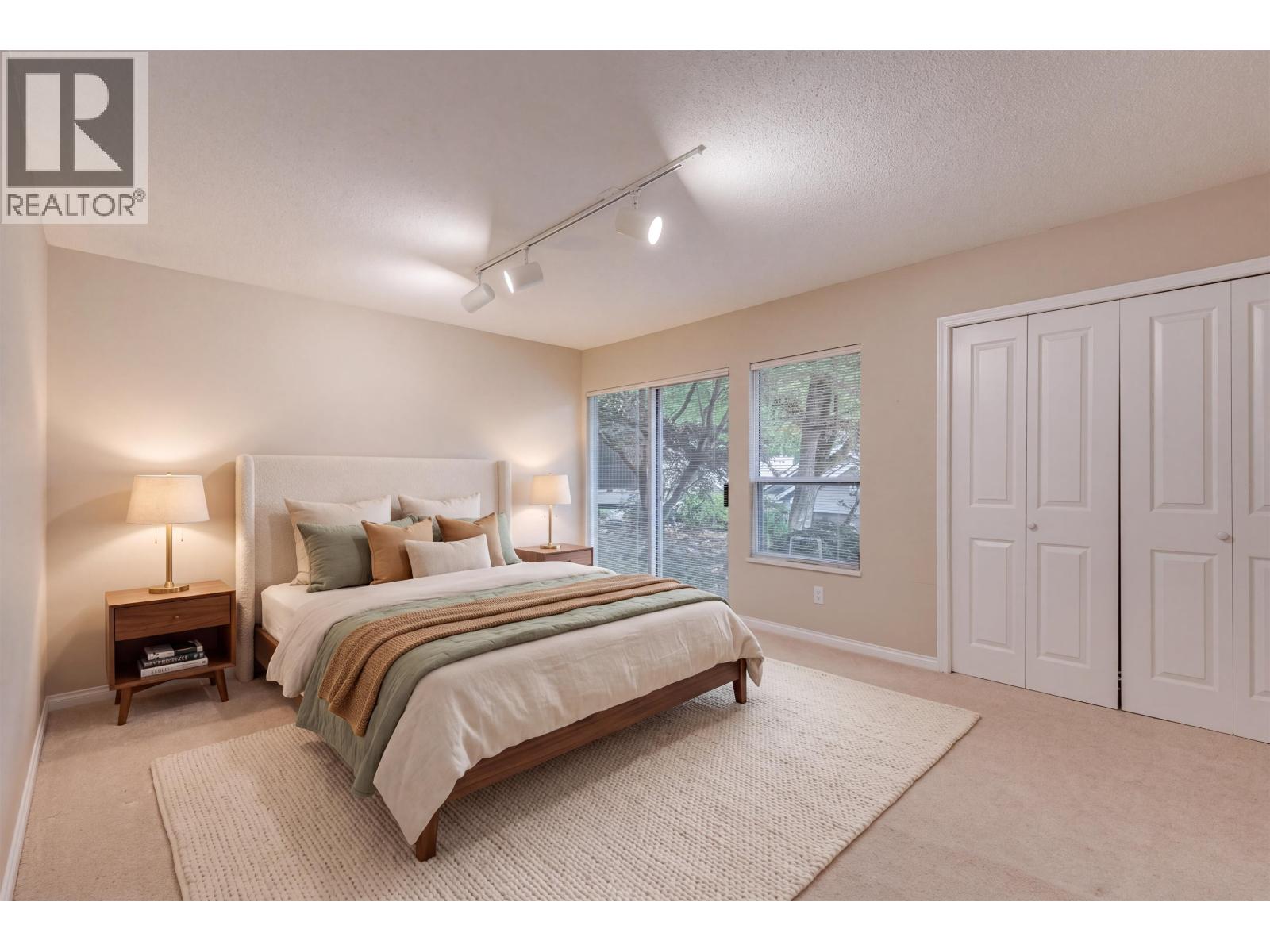 Photo of 29 4055 INDIAN RIVER DRIVE 18