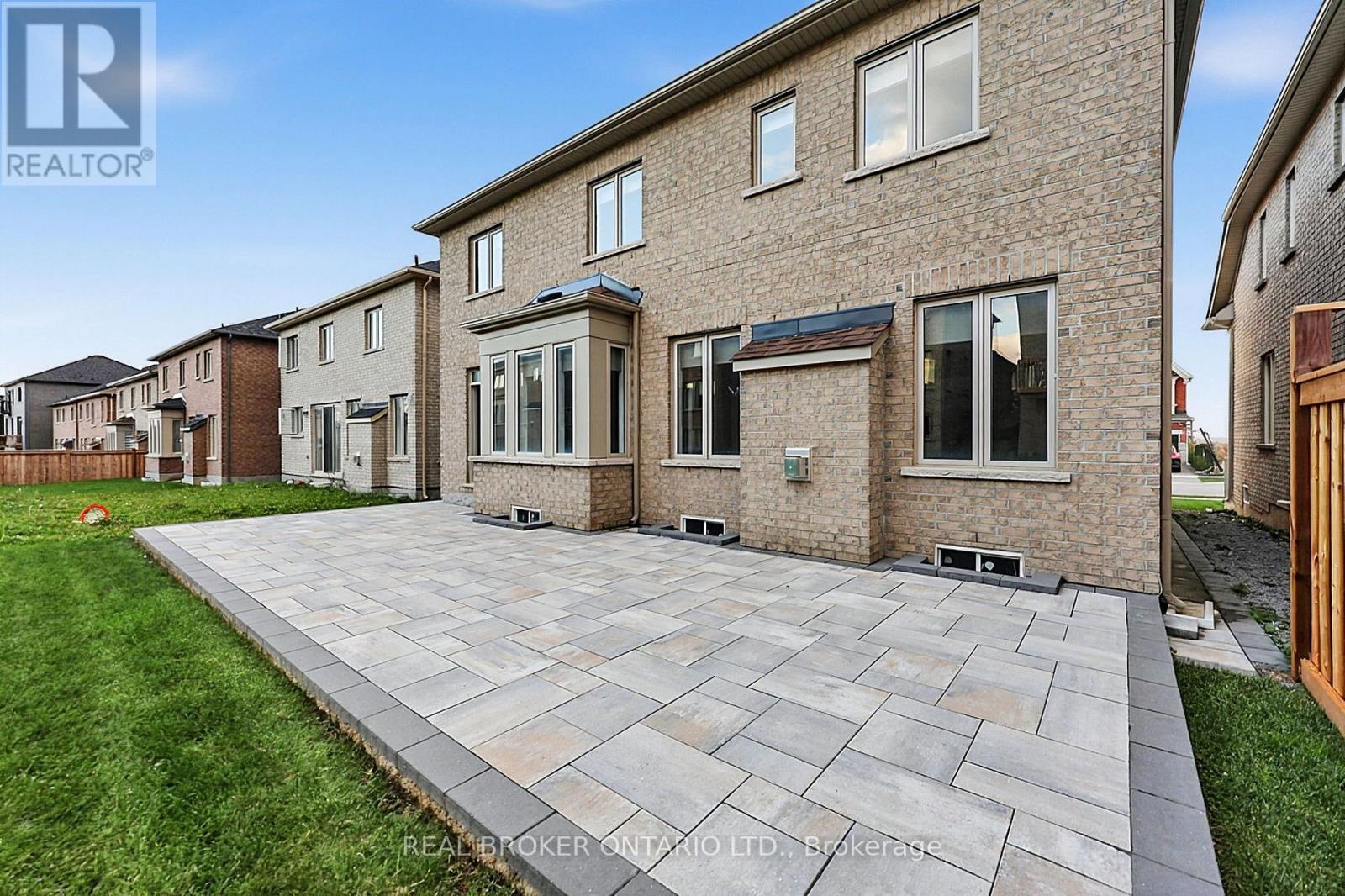 416 Seaview Heights, East Gwillimbury, ON photo 35