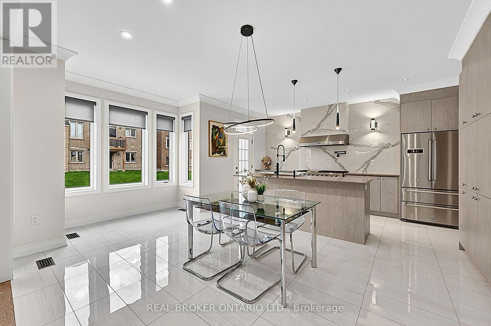 416 Seaview Heights, East Gwillimbury, ON photo 9