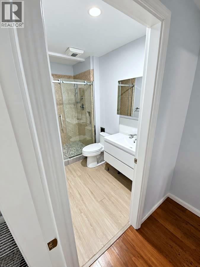 1665 QUEENS AVE AVENUE, West Vancouver - Image 1