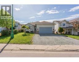 Living room of 6857 WESTGATE AVENUE · Prince George, BC
