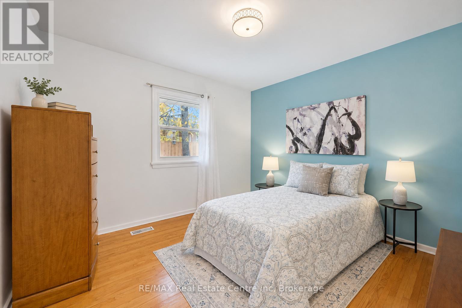 1 Cadillac Drive — photo 15