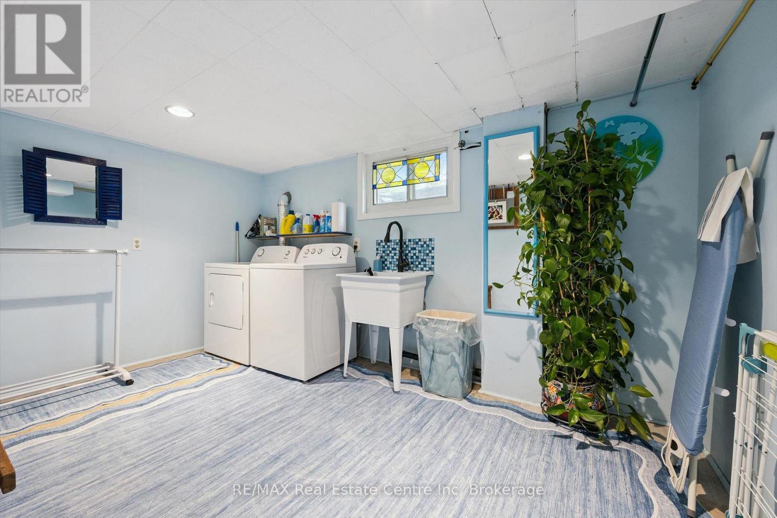 1 Cadillac Drive — photo 20