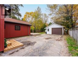 543 Muskoka Rd 3 Road N, Huntsville, ON P1H1C8 Photo 6