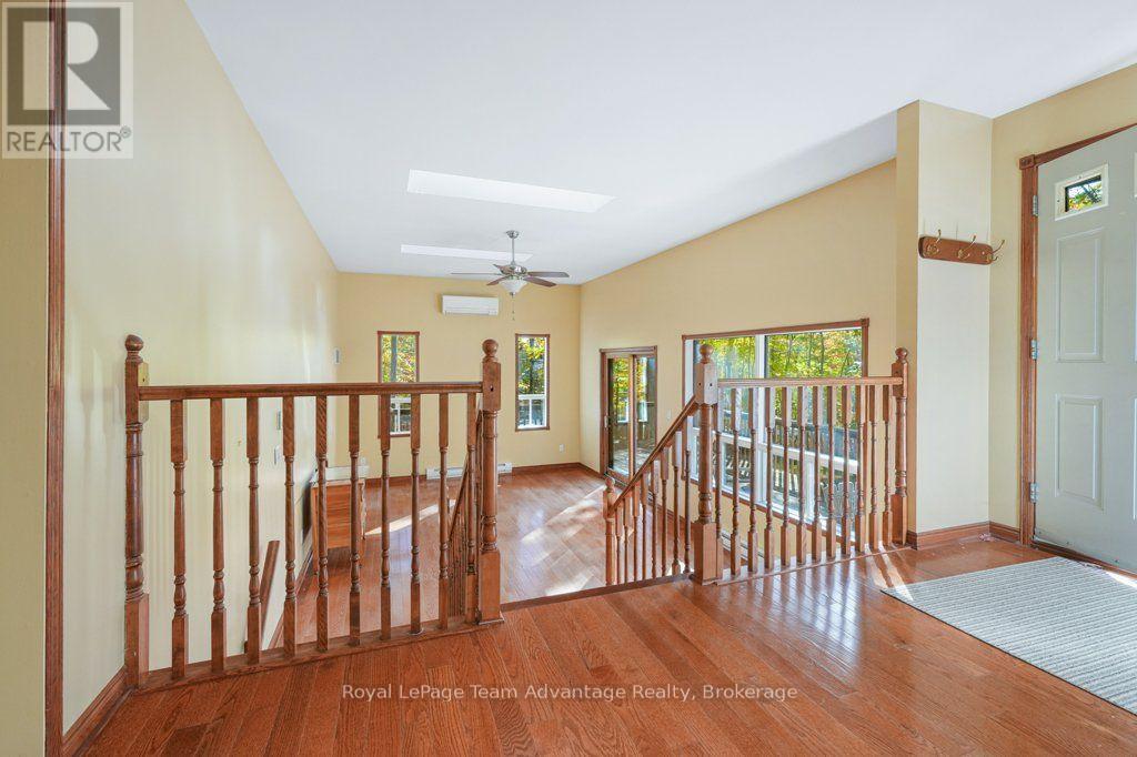 129 & 131 Bayview Drive — photo 11