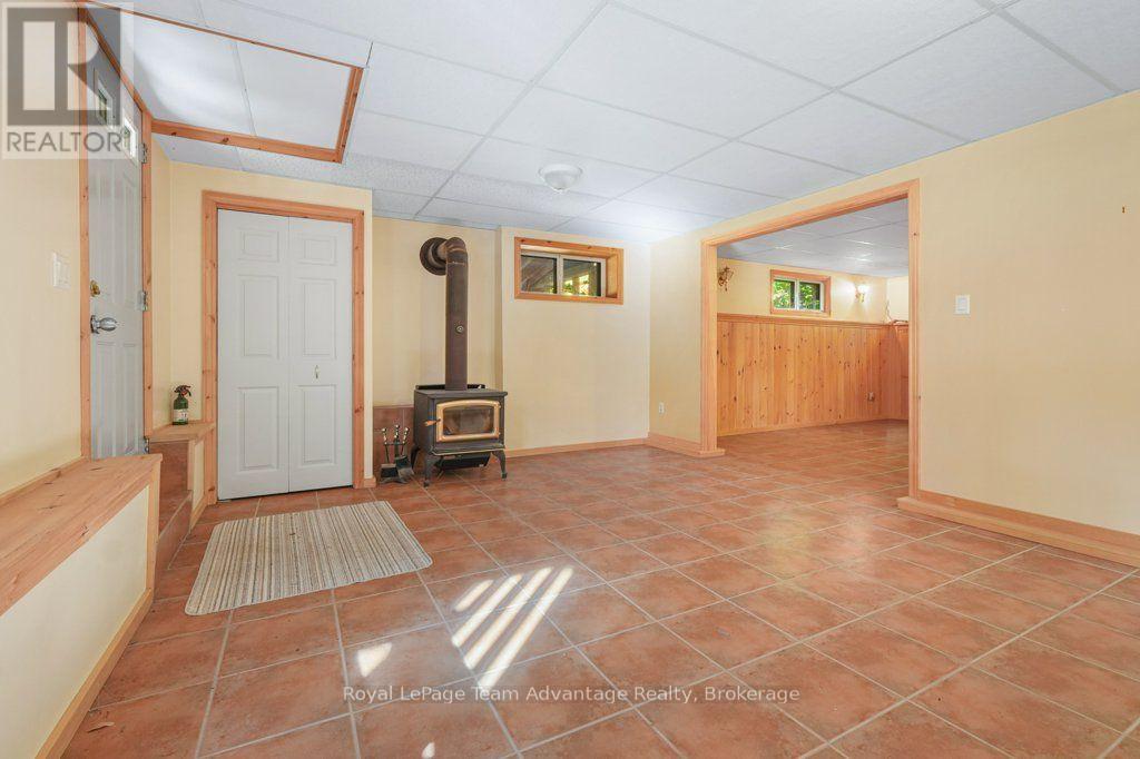 129 & 131 Bayview Drive — photo 24