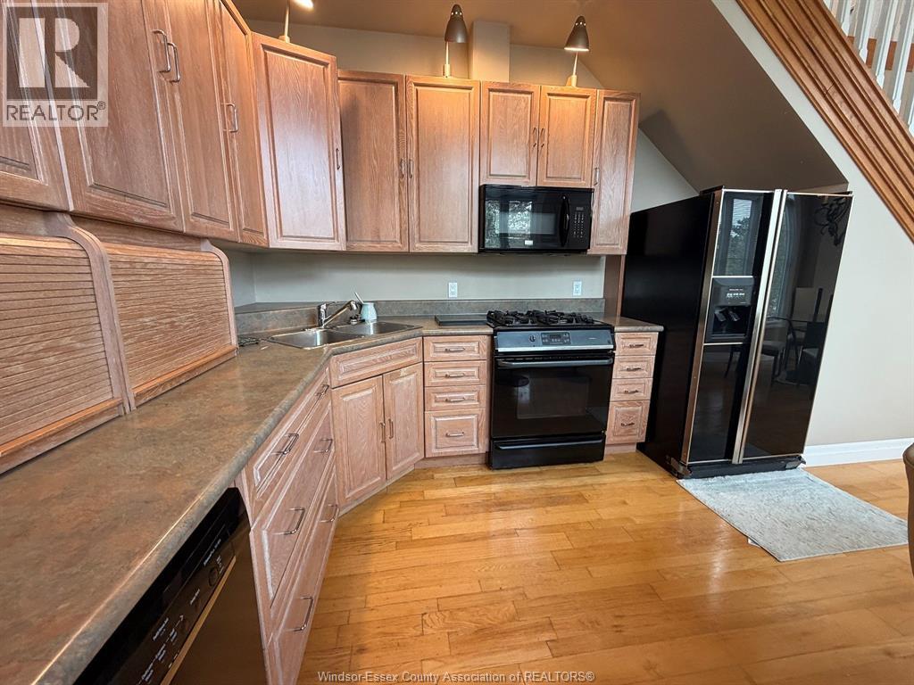 1748 CAILLE AVENUE Unit# 4, Lakeshore — photo 11