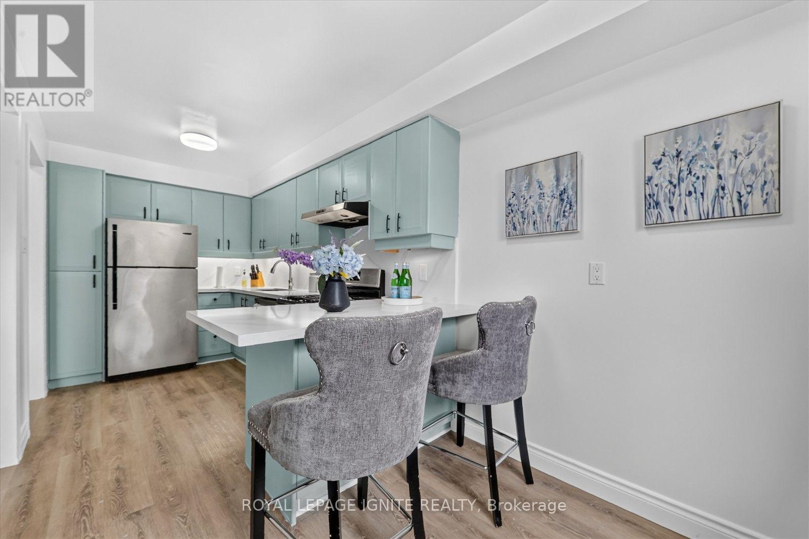200 Murison Boulevard — photo 16