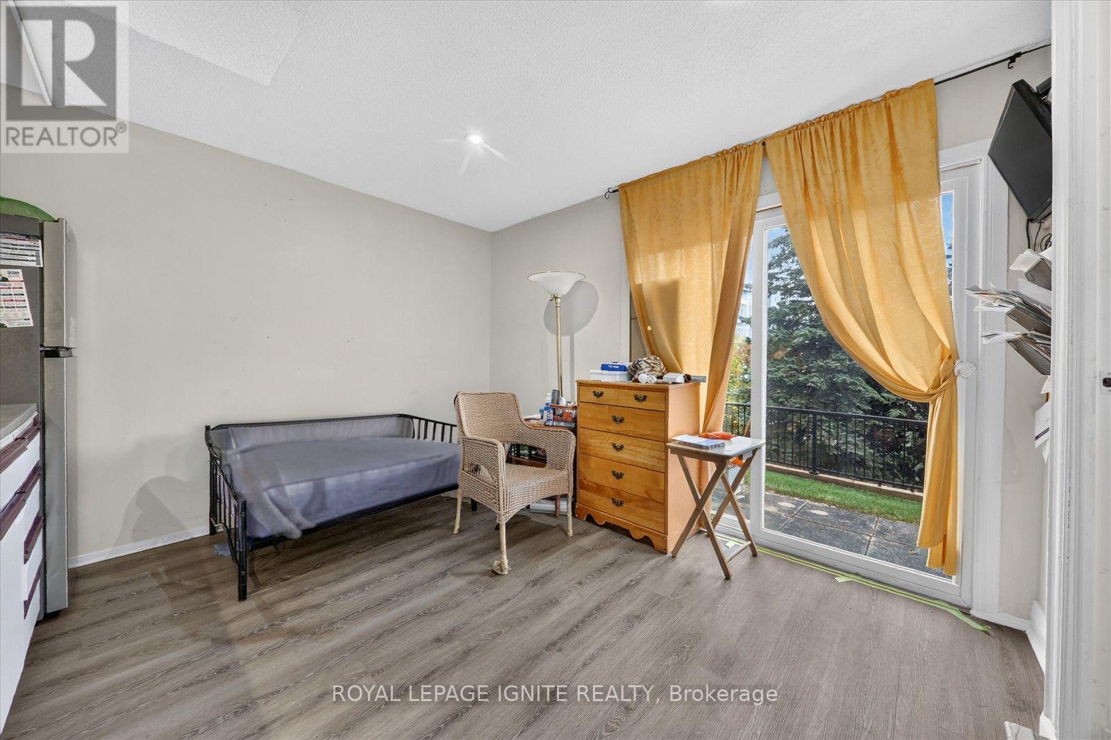 200 Murison Boulevard — photo 28