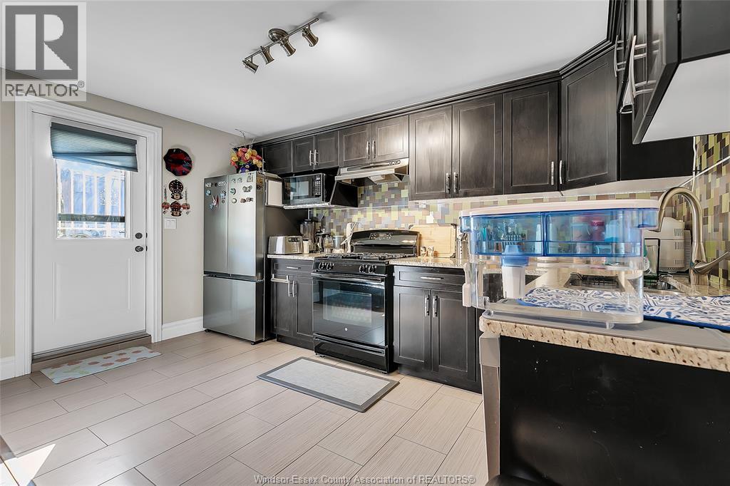 1385 Cancun Street — photo 32