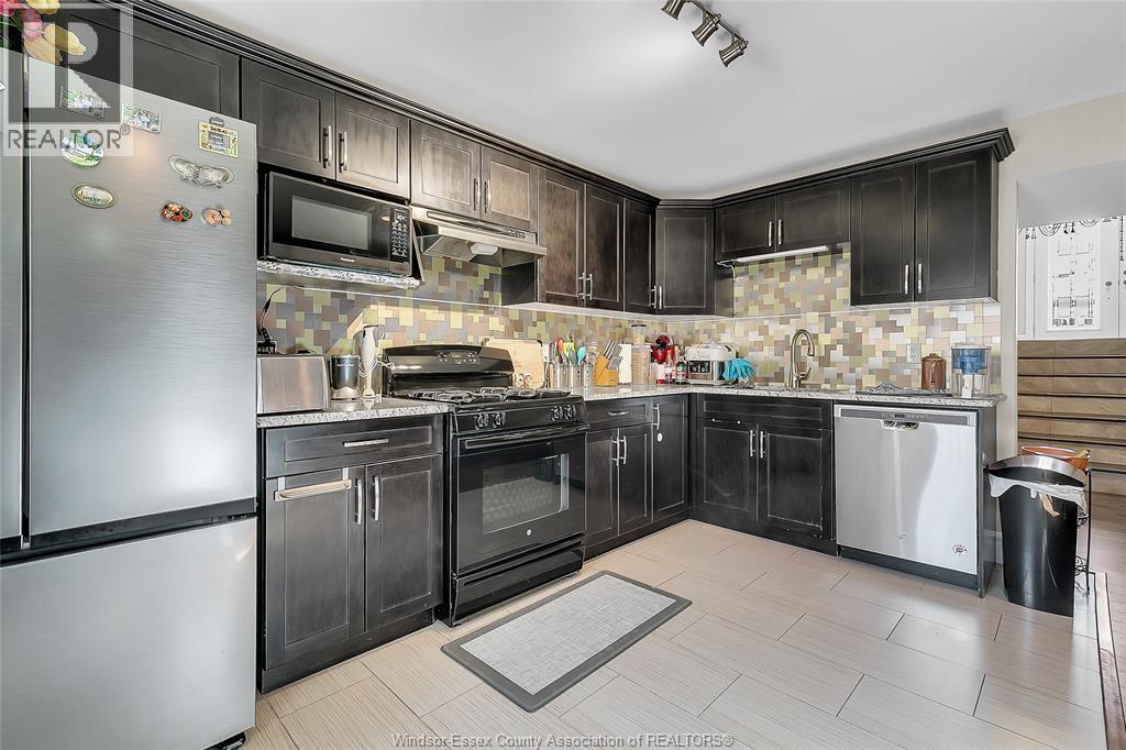 1385 Cancun Street — photo 33