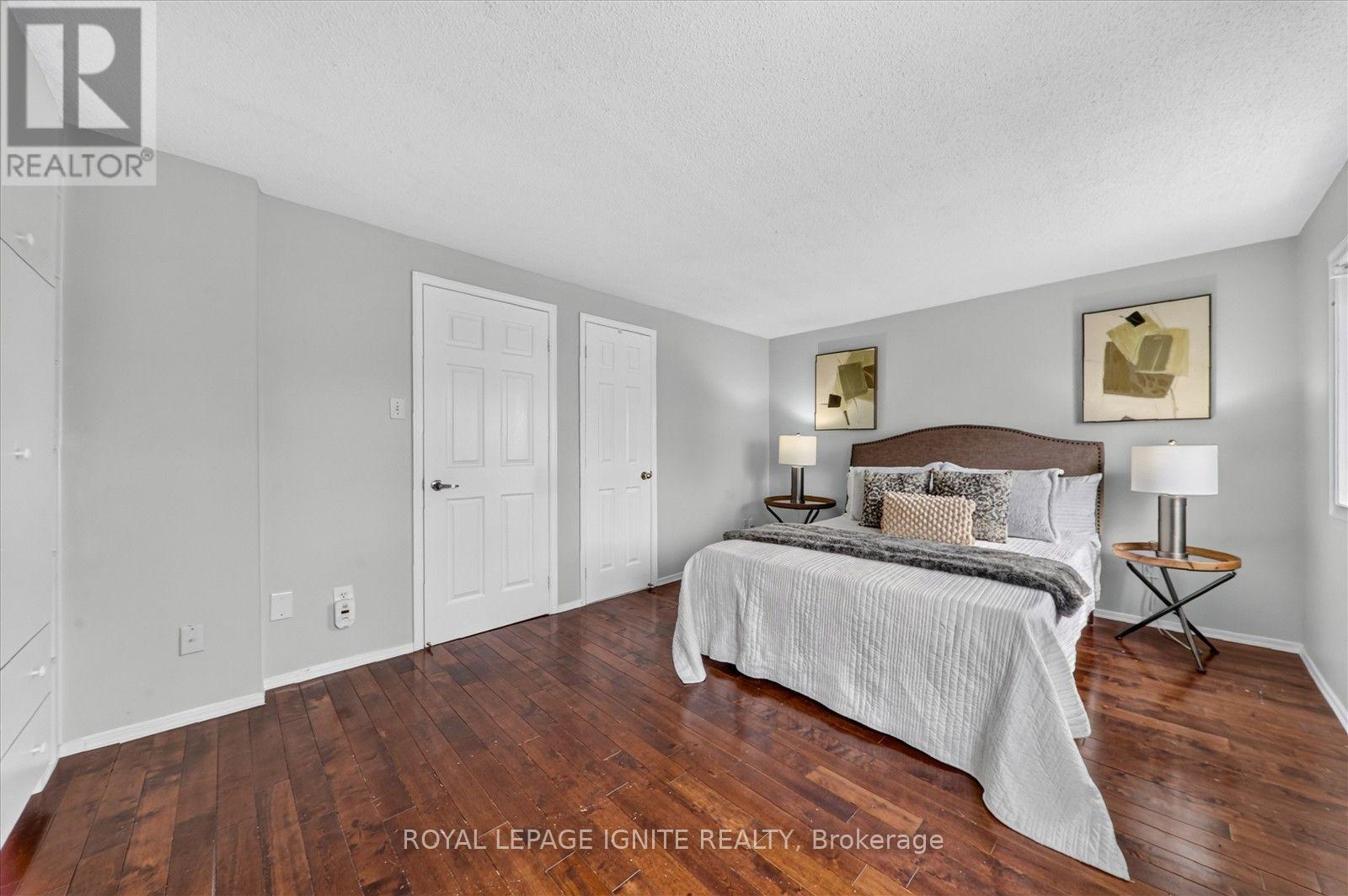 #33 200 MURISON BOULEVARD - 21