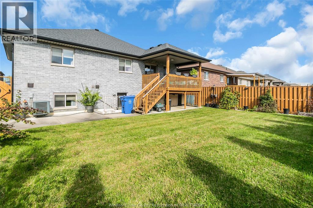 1385 Cancun Street — photo 42