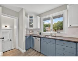 10224 82 St Nw, Edmonton, AB T6A3M3 Photo 21