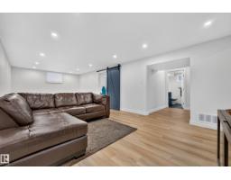 10224 82 St Nw, Edmonton, AB T6A3M3 Photo 37