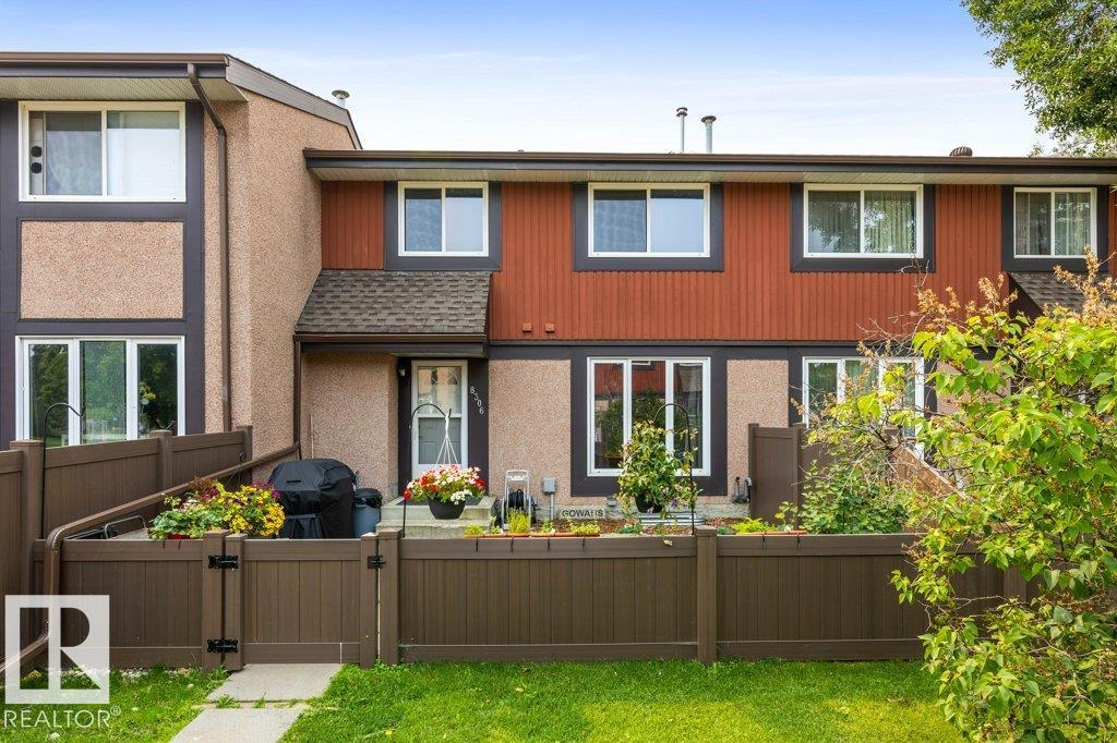 Photo of 8306 182 ST NW, Edmonton