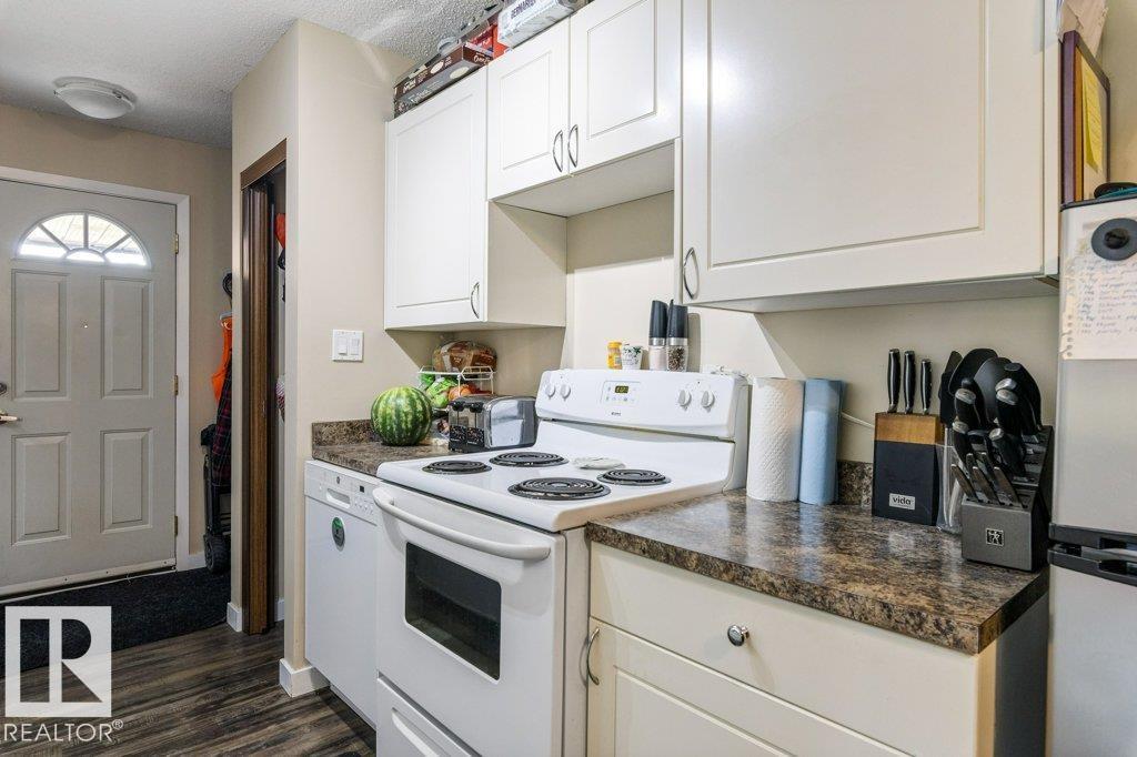 8306 182 ST NW, Edmonton — photo 16