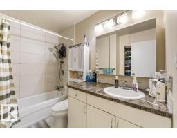8306 182 St Nw, Edmonton, AB T5T1T9 Photo 26