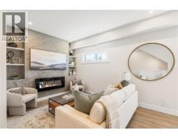 Storage - 1 921 Dale St, Saanich, BC V8X2V9 Photo 10