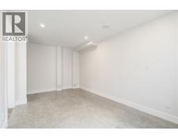 1 921 Dale St, Saanich, BC V8X2V9 Photo 36