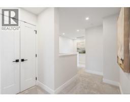 1 921 Dale St, Saanich, BC V8X2V9 Photo 24