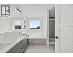 37 Sora Gardens Se, Calgary, AB T3S0V3 Photo 24