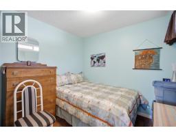 152 Elm Avenue, Kamloops, BC V2B1L2 Photo 16