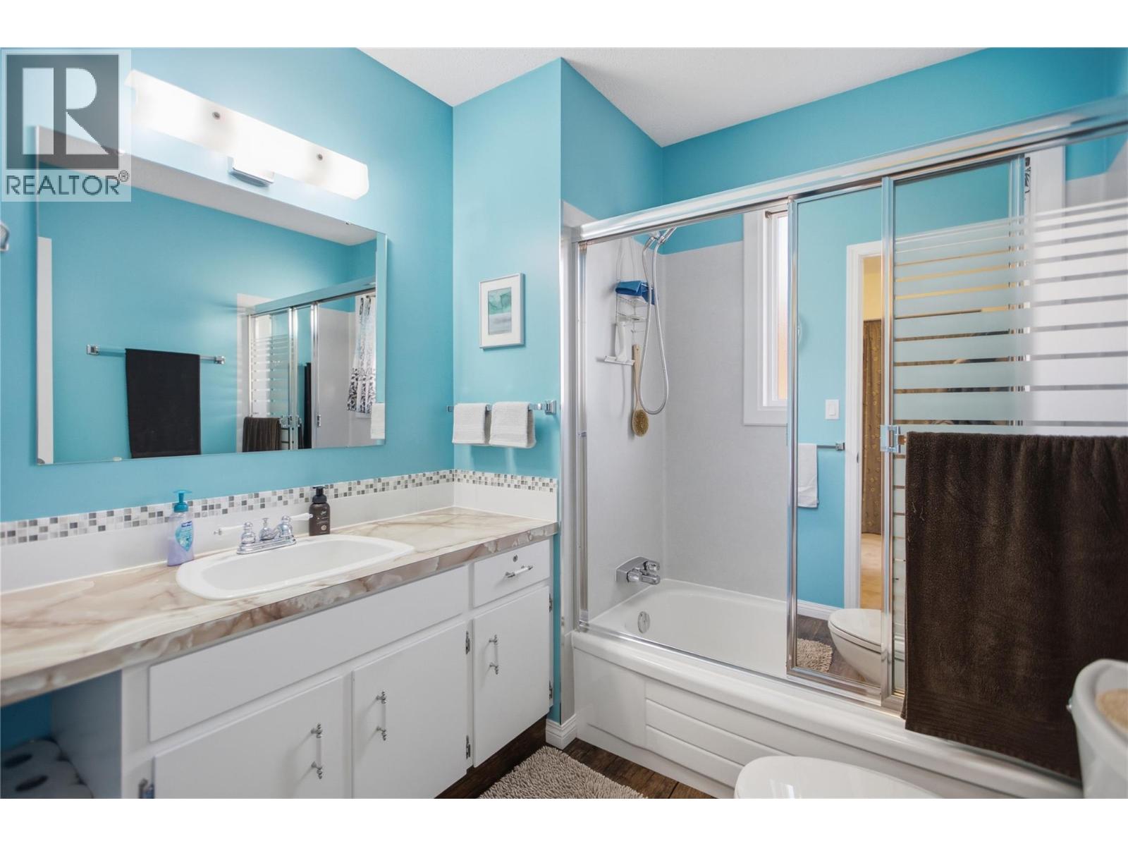 152 Elm Avenue, Kamloops - Image 1