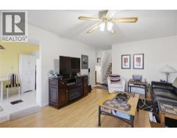 4pc Bathroom - 152 Elm Avenue, Kamloops, BC V2B1L2 Photo 8