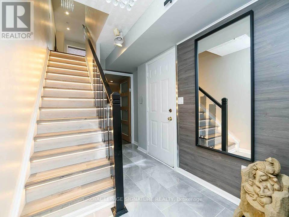 80 Acorn Place — photo 8