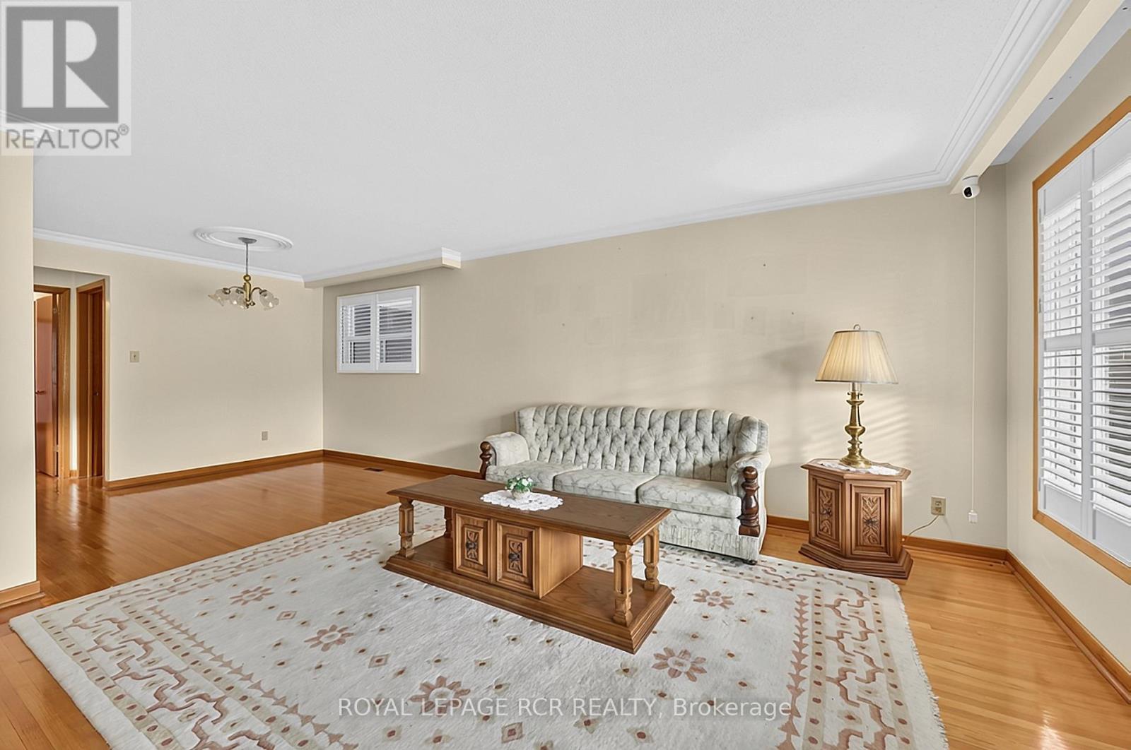 32 Bartel Drive, Toronto, ON photo 11