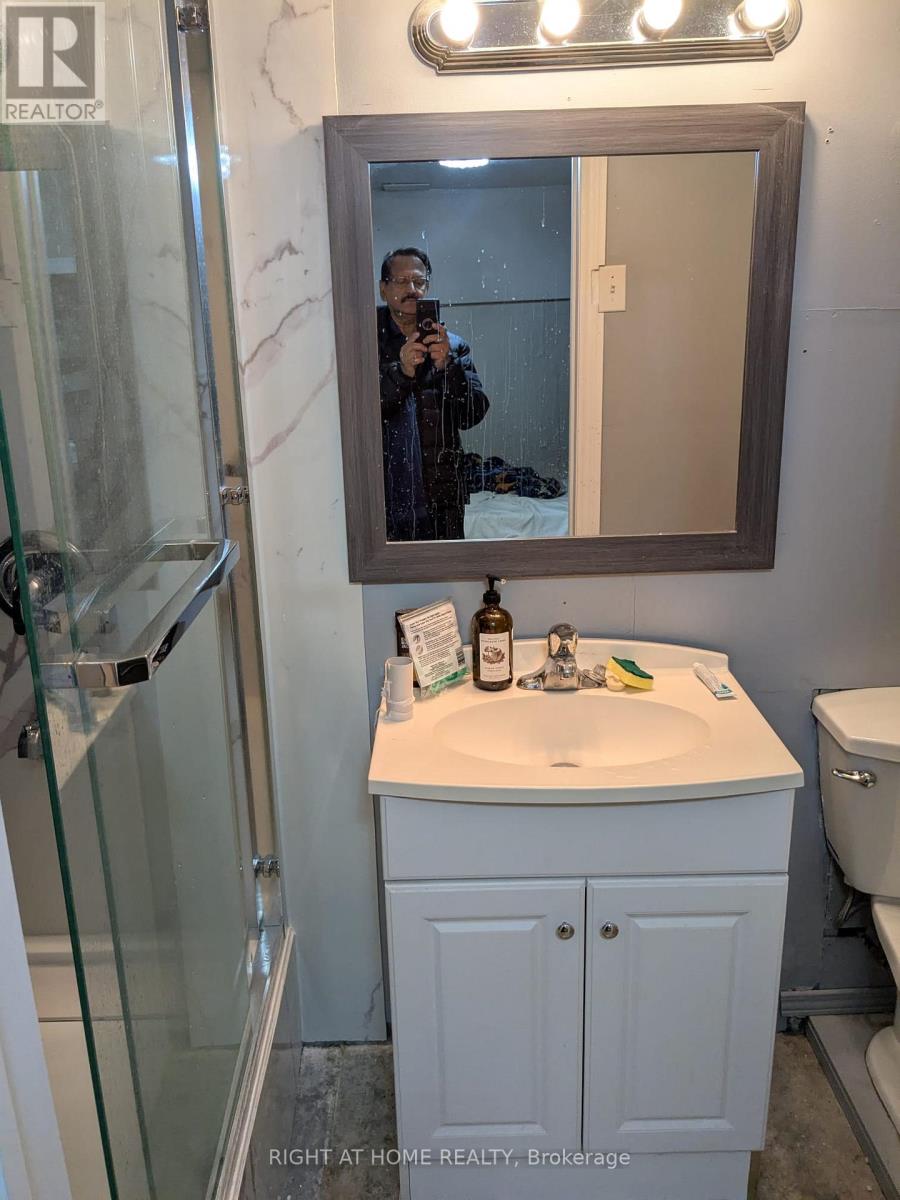 529 Parkview Crescent — photo 8