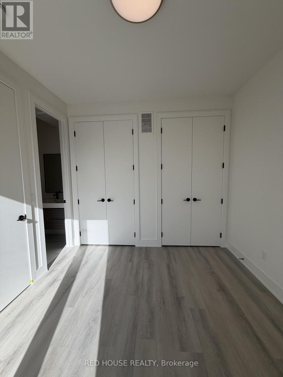 282 Ellis Avenue — photo 17