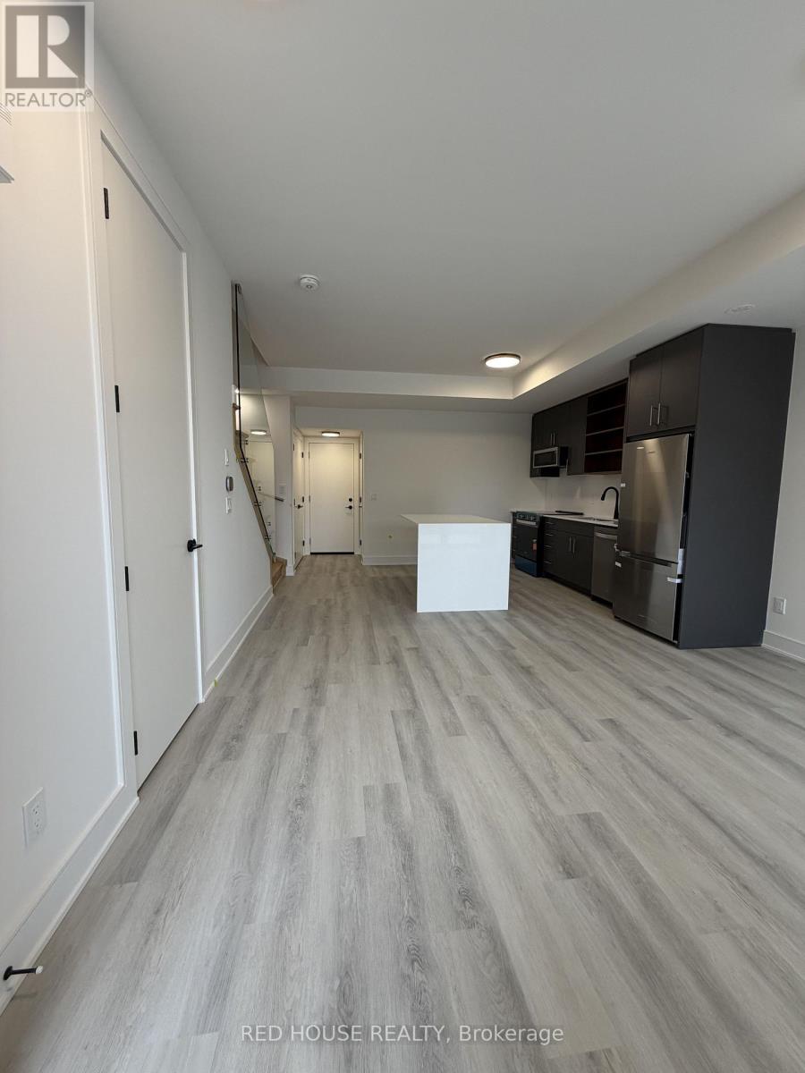 282 Ellis Avenue — photo 2