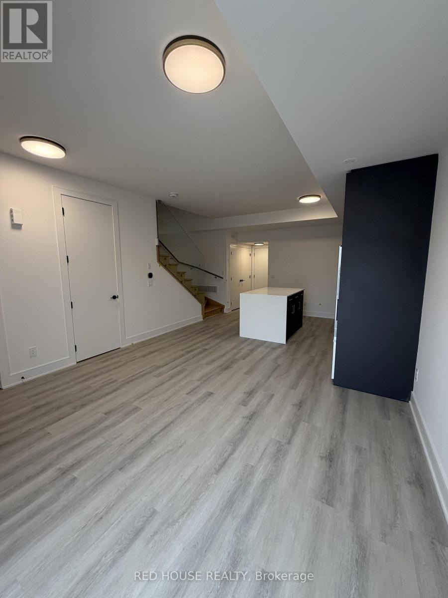 282 Ellis Avenue — photo 3