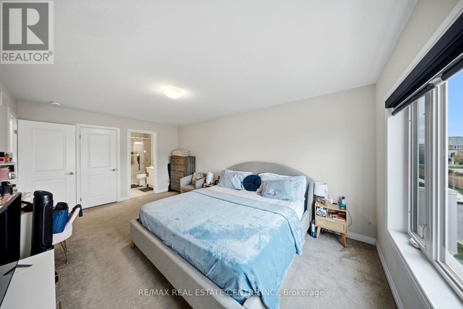 57 PROGRESS CRESCENT - 18