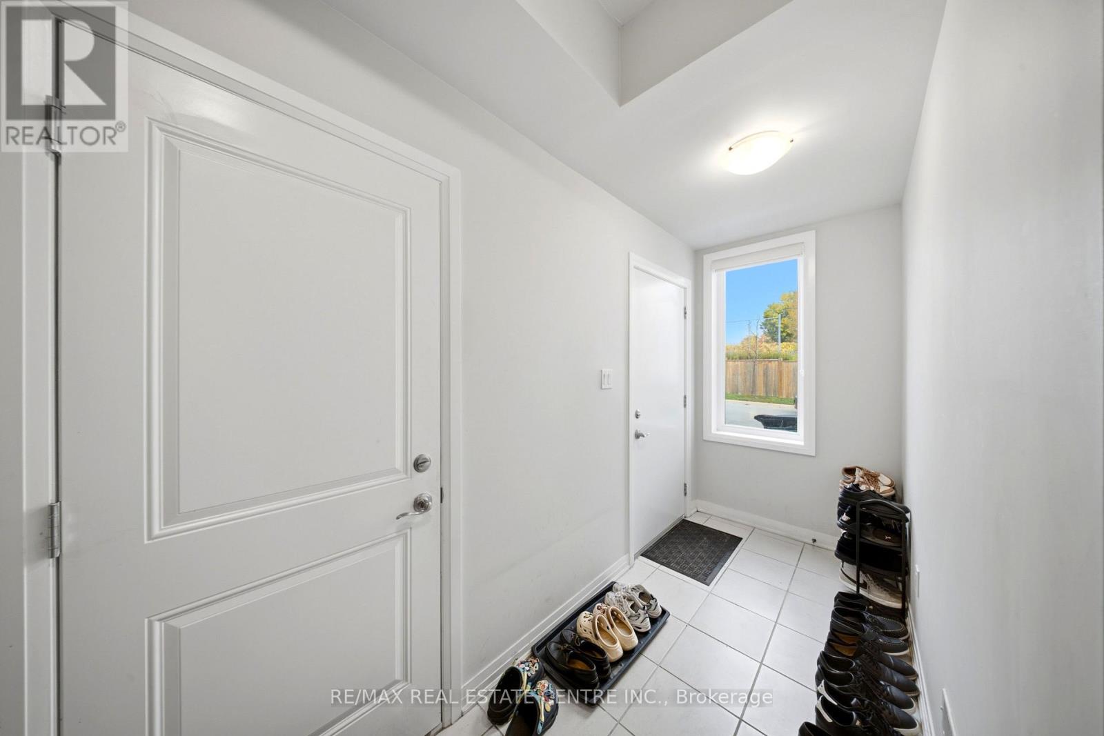 57 PROGRESS CRESCENT - 26