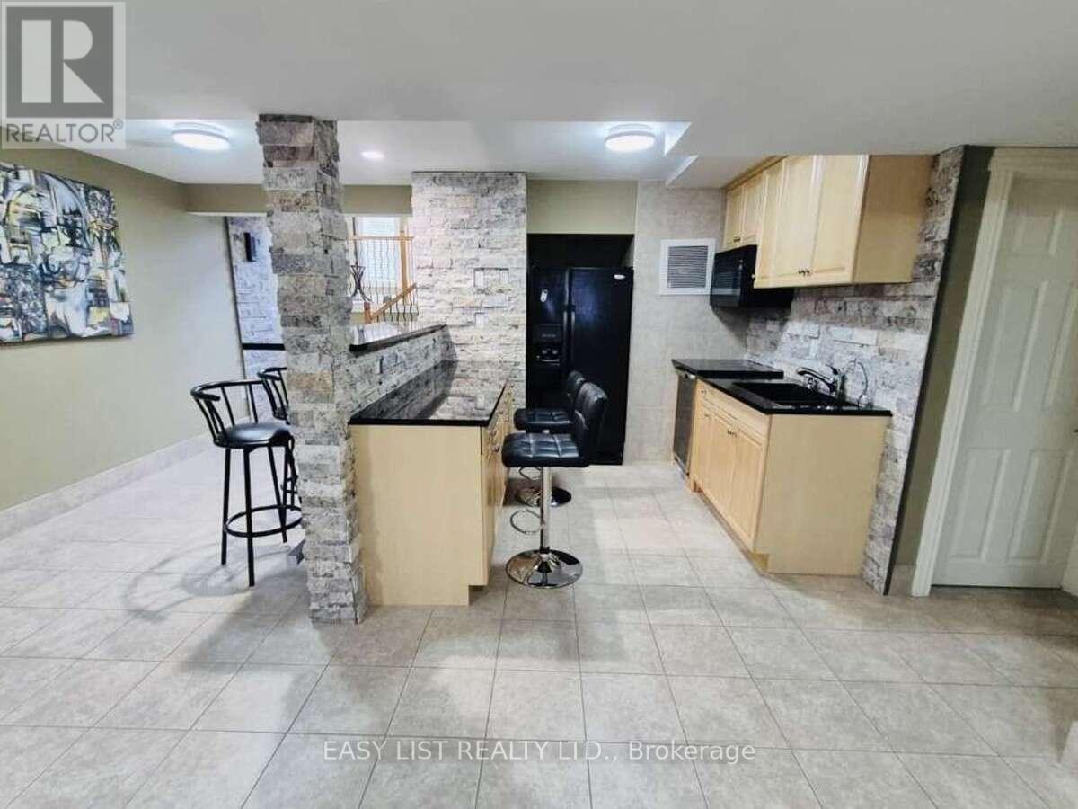 1589 Meridian Street, Windsor, ON photo 22