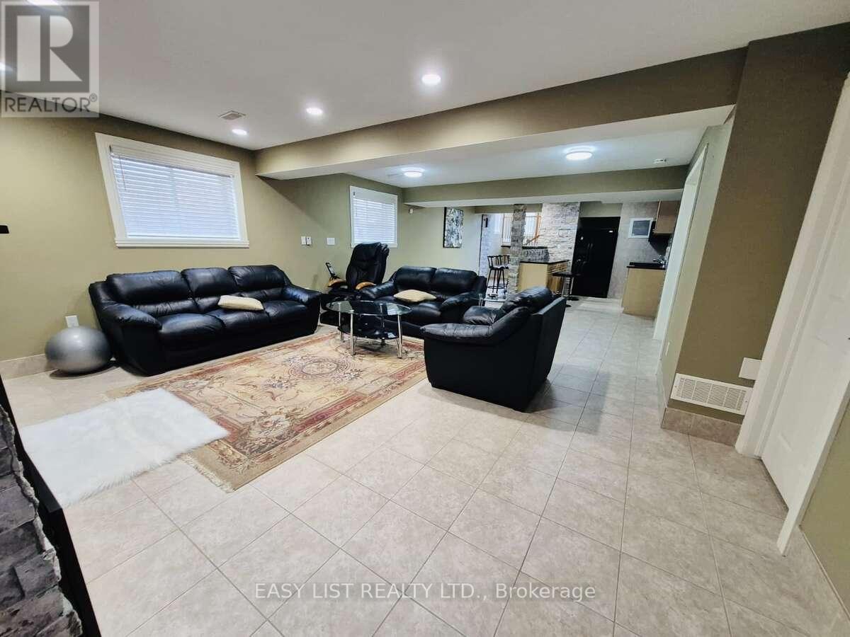 1589 Meridian Street, Windsor, ON photo 25