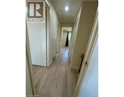 Foyer - 14 Briar Knoll Place, Kitchener, ON N2E2B9 Photo 10