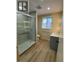 14 Briar Knoll Place, Kitchener, ON N2E2B9 Photo 18
