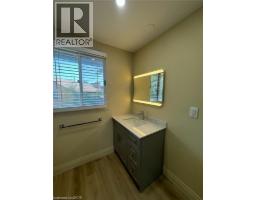 14 Briar Knoll Place, Kitchener, ON N2E2B9 Photo 19