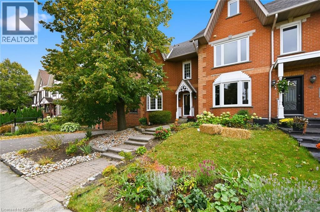 50 Edgewater Drive — photo 2