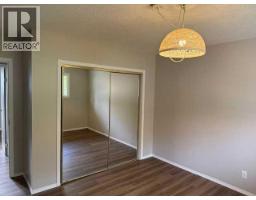 8 Mcleod Drive, Whitecourt, AB T7S1H3 Photo 12