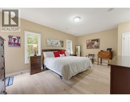 70 Carmichael Crescent, Brantford, ON N3R8A9 Photo 16