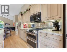 4pc Ensuite bath - 70 Carmichael Crescent, Brantford, ON N3R8A9 Photo 11